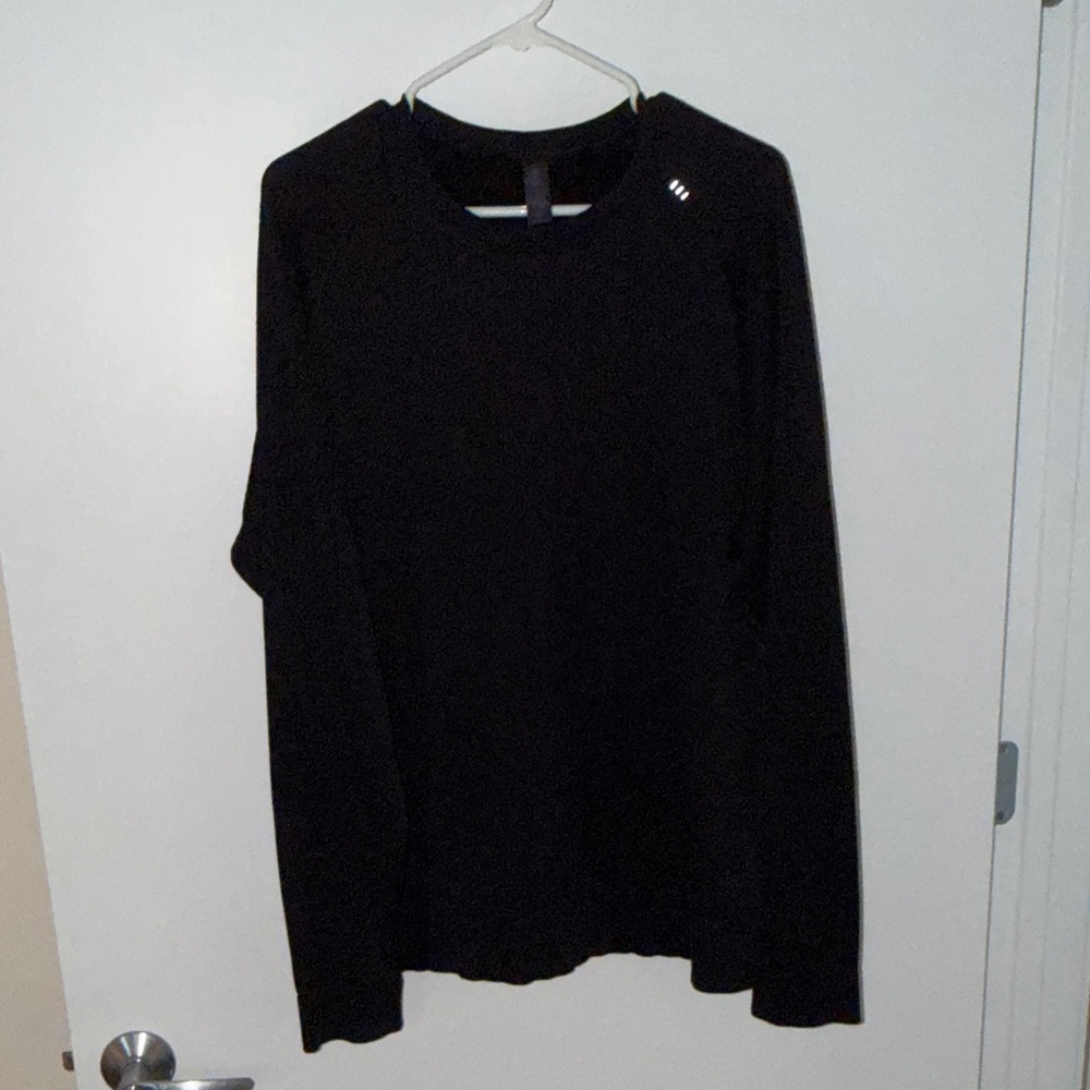 Lululemon Engineered Warmth: XL Black Crewneck Sweater